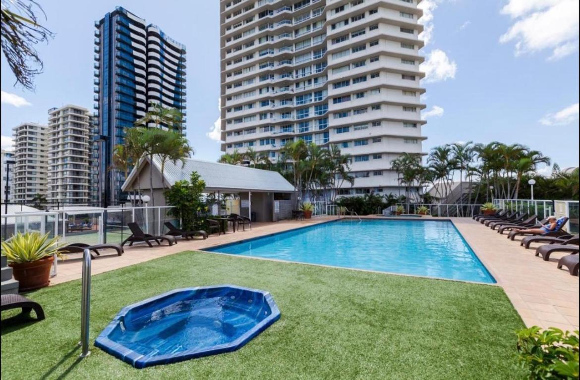 Endless Summer In Cooly Level 18 * Gold Coast